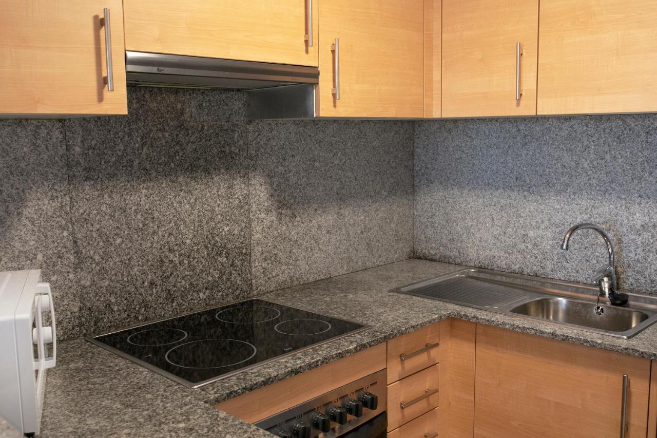 Magnifico Apartamento Cerca De La Playa Con Piscina - Roses Eksteriør billede