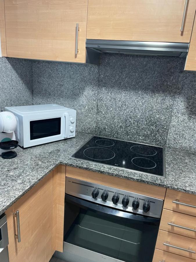 Magnifico Apartamento Cerca De La Playa Con Piscina - Roses Eksteriør billede